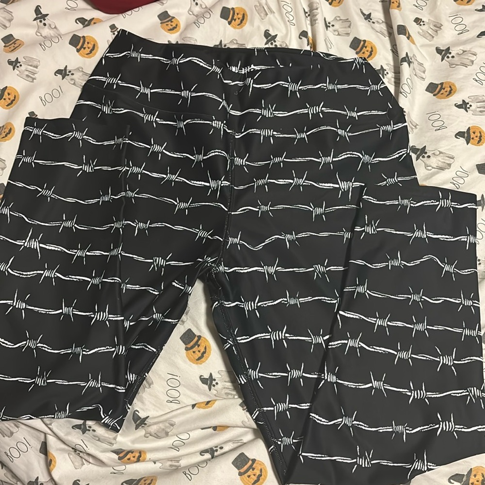 Xl black widow yoga legging